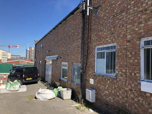 Overclad existing masonry with Kingspan KS1000MR 45mm core Microrib ...